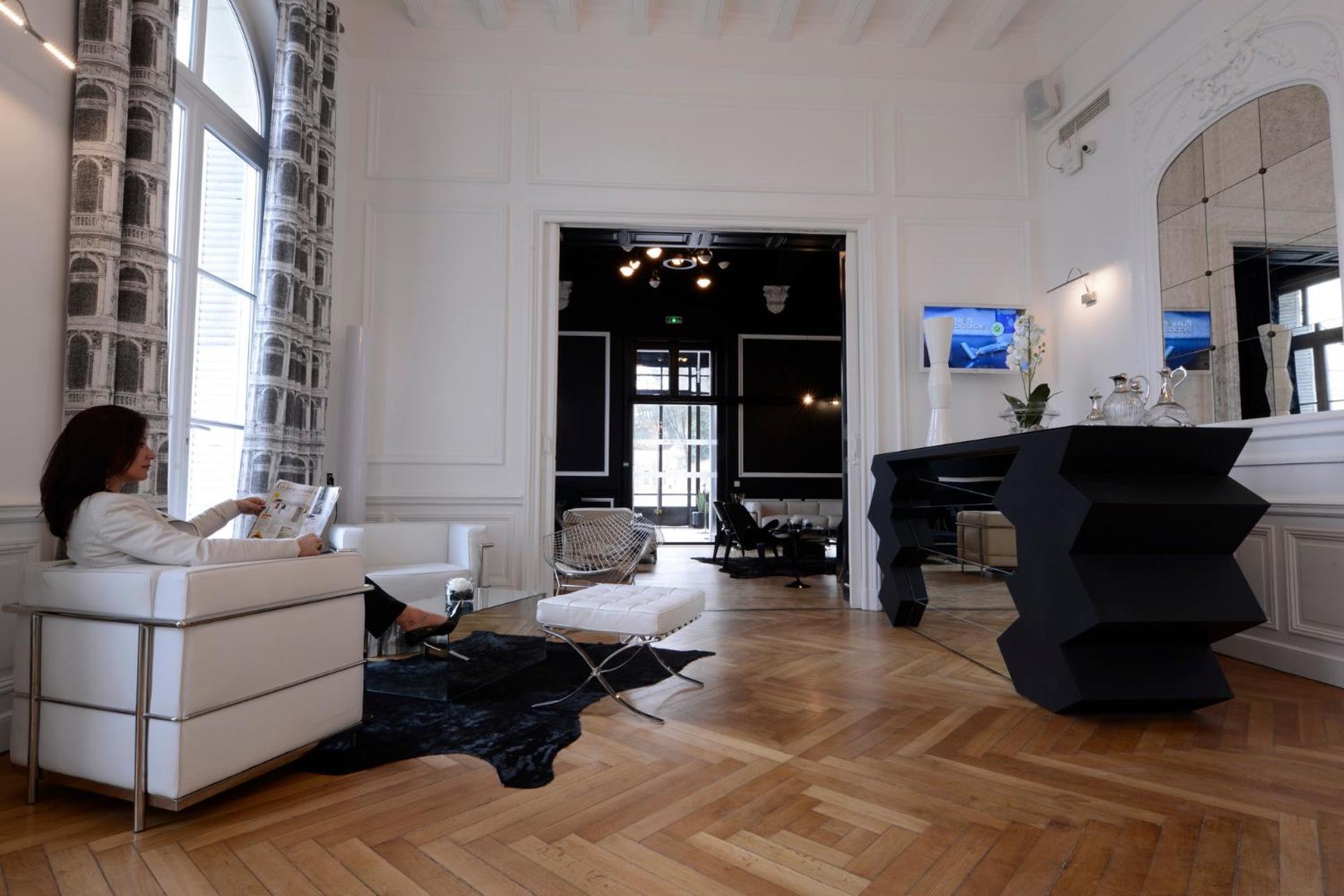 Art Hotel Рошекорбон Экстерьер фото